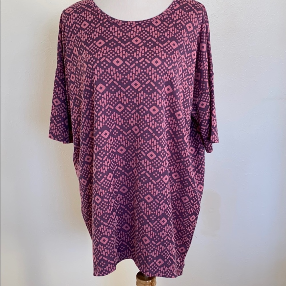 LuLaRoe Irma Tunic 2XL 24-26 Purple Pink Geometric High Low Oversized Top
